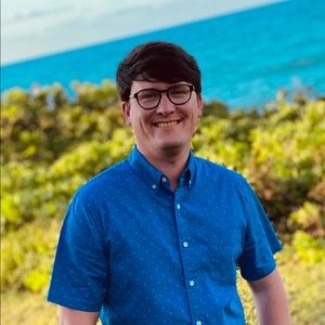 Meet your Posher, Chris